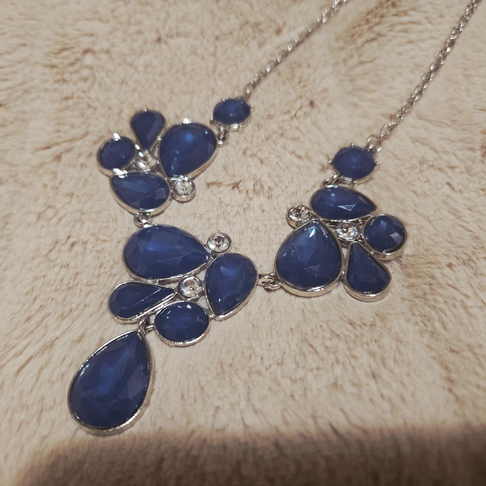 belk Silver-Tone Navy Blue Teardrop Bib Necklace